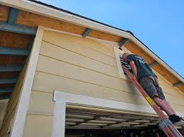 Best Composite Siding  in Fort Pierre, SD